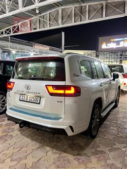 تويوتا لاندكروزر